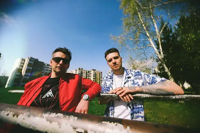 Alanas Chošnau, 16Hz & Grupė Dar