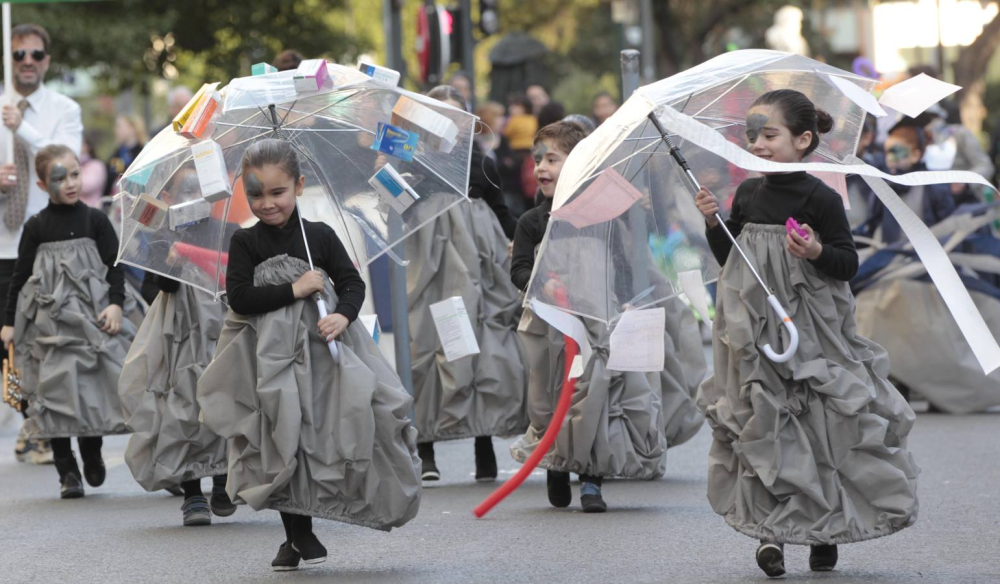Desfile del Ninot ► Hogueras de Alicante 2025