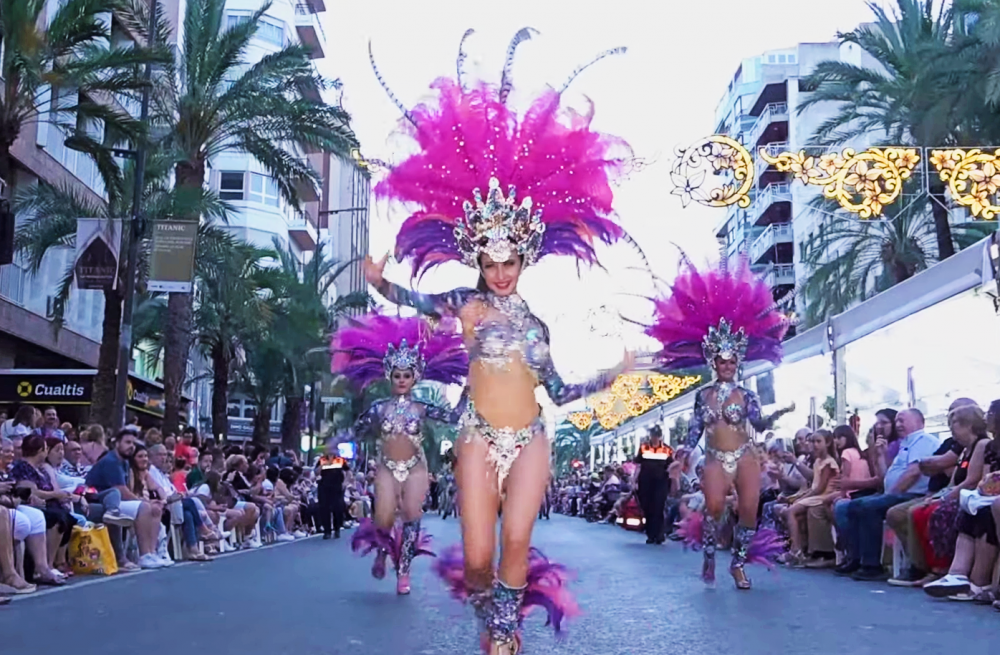 Desfile Folclórico Internacional Alicante 2022