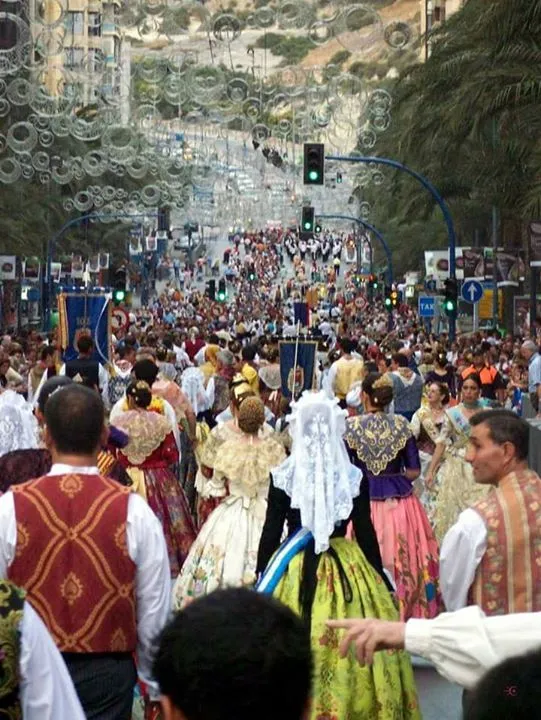 Desfile Pregón de Hogueras 2018 en Plaza de Toros de Alicante