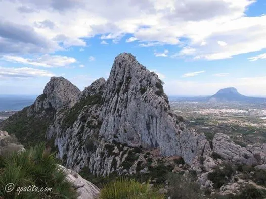 DOMINGO: Sierra segraria