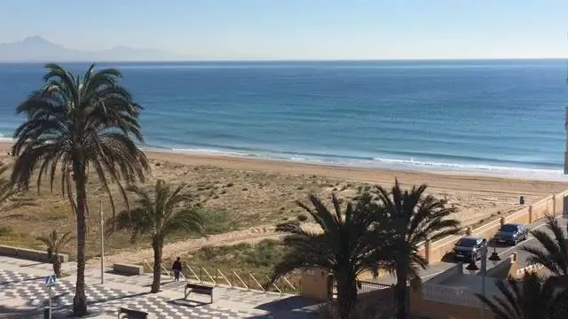 Ir a la playa en Semana Santa - Los Arenales del Sol, Elche - Alicante