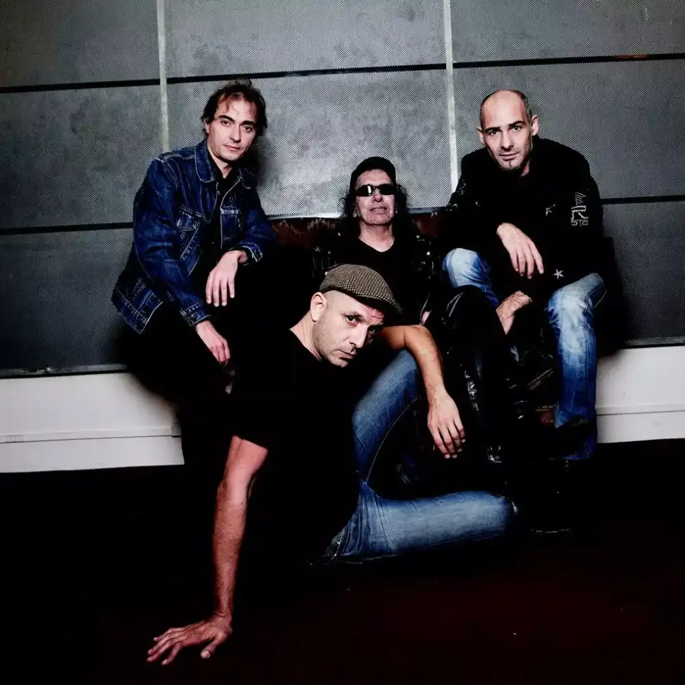 Los Enemigos en concierto