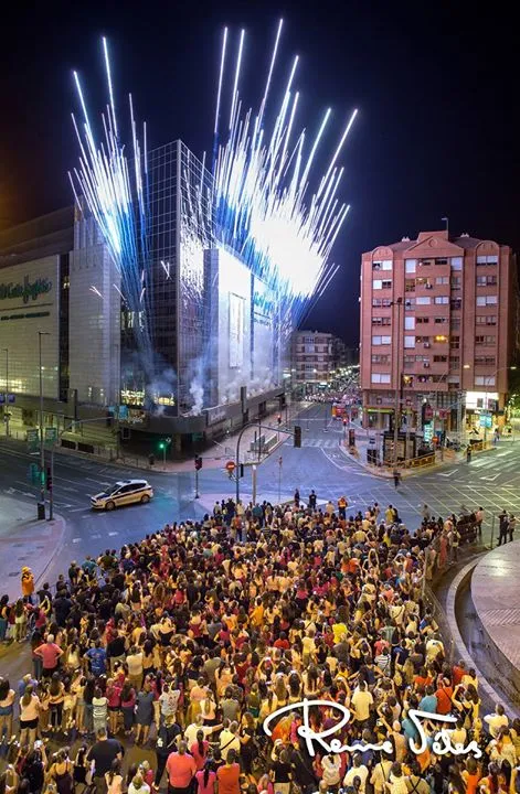 L´Arribada del Foc 2018 - Espectáculo piromusical y correfocs - Hogueras de Alicante - 90 aniversario