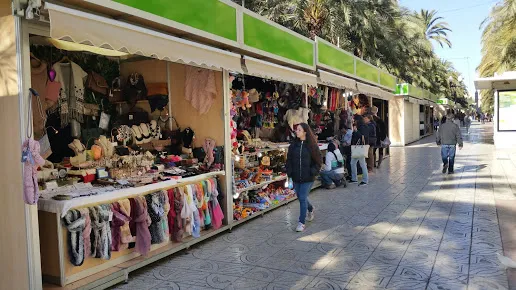 Mercadillo de Artesanía de Navidad Alicante 2019