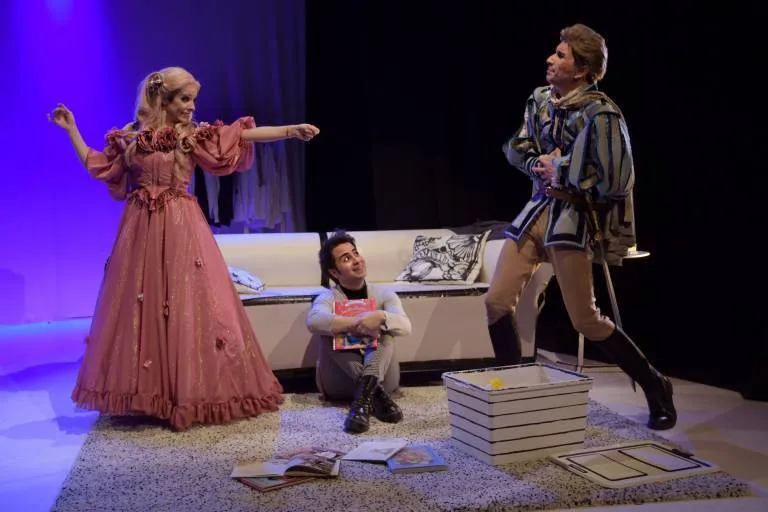 Musical familiar: Hechizados