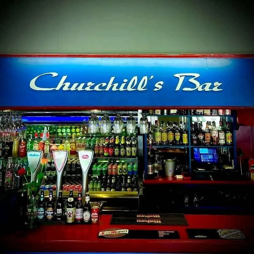 No Limits at Churchill's Bar