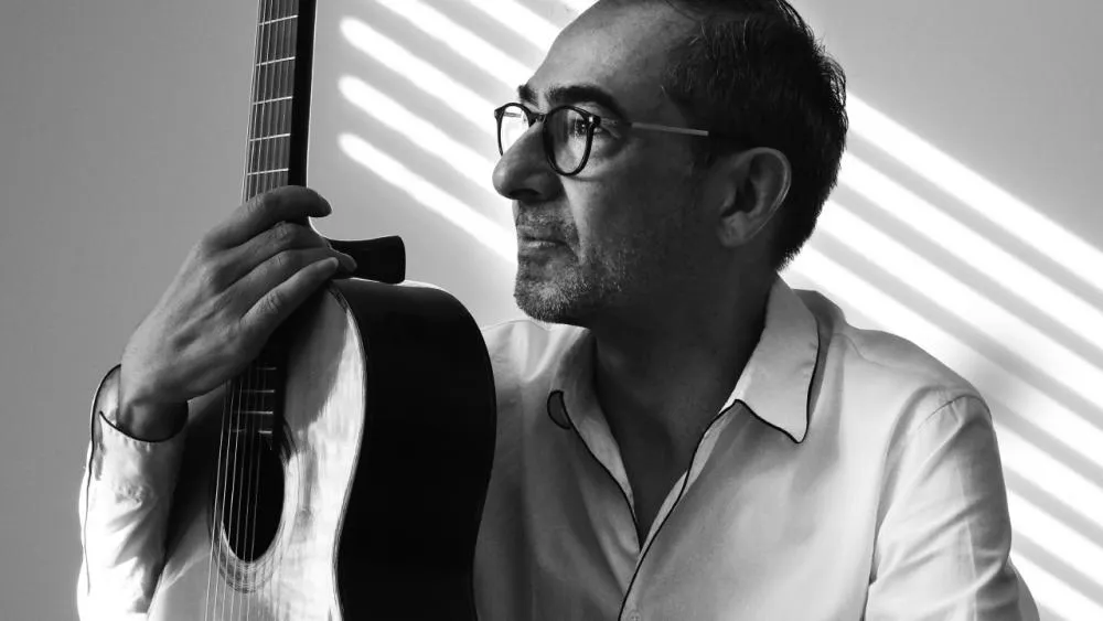 Pablo MáRquez. La Guitarra