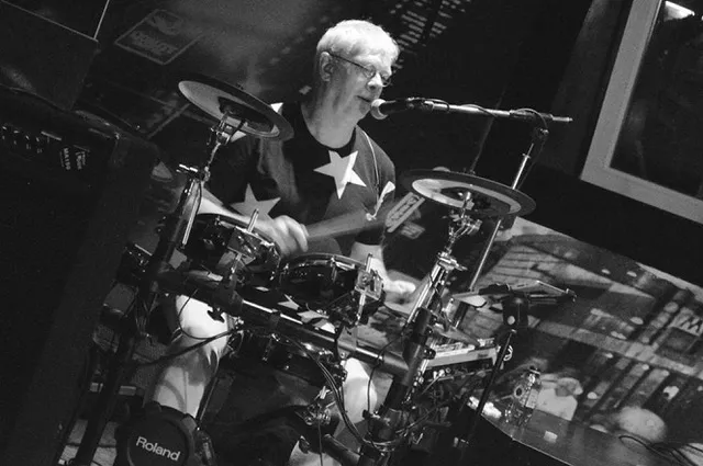 Paul "V"