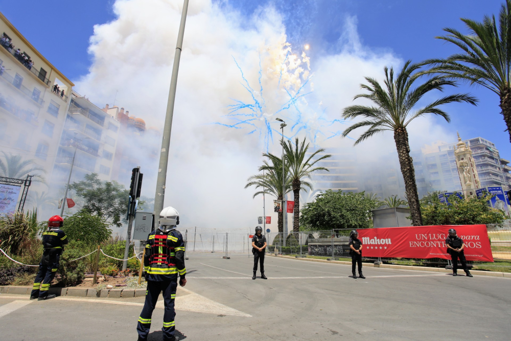 Pirotecnia Fuegos Artificiales del Mediterraneo ► Consurso de Mascletàes 2025