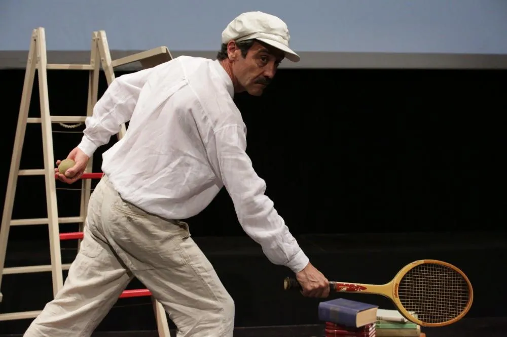 Pompeu Fabra: jugada mestra - Inútils mots, Teatre de la paraula