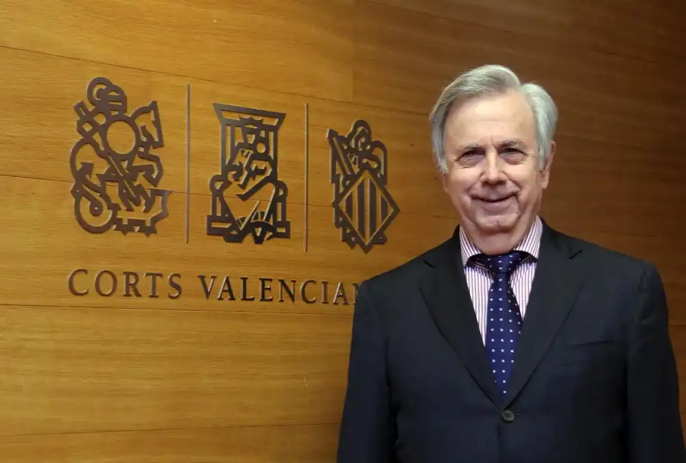 Presentación del libro "Constitución" de Rafael Maluenda Verdú