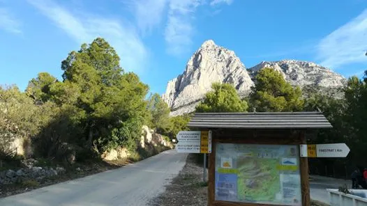 Ruta circular al Puig Campana en Marcha Nórdica / PR-CV 289