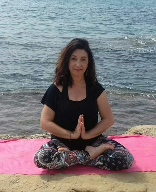 SABADO: Yoga en cala Cantalar