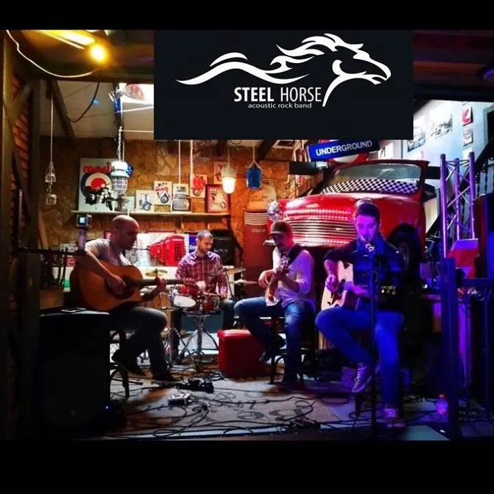 Steel Horse Acoustic Rock en Concierto