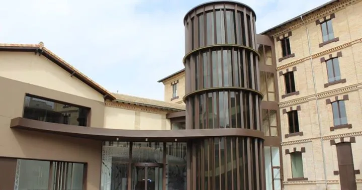 Visita guiada al nuevo Museo de Villena en el remodelado edificio de la Electroharinera