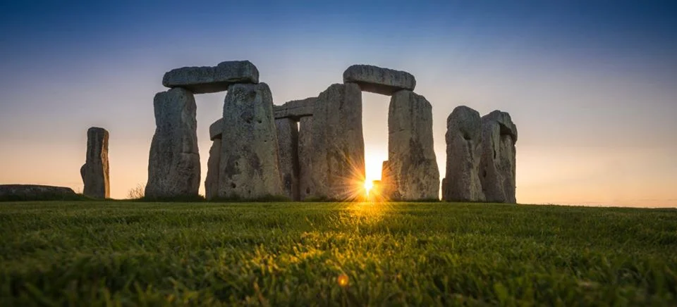 solsticio de verano de stonehenge amanecer